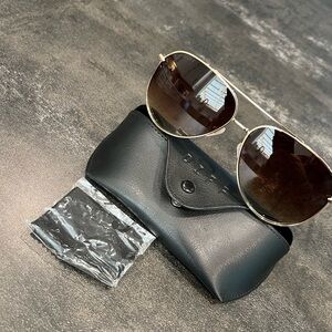 Diff Eyewear Gold and Brown Sunglasses